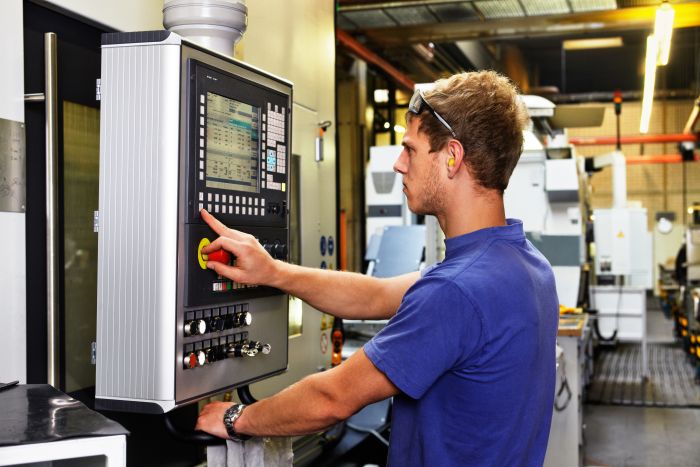 Mitarbeiter für den Bereich Reparatur (m/w/d)