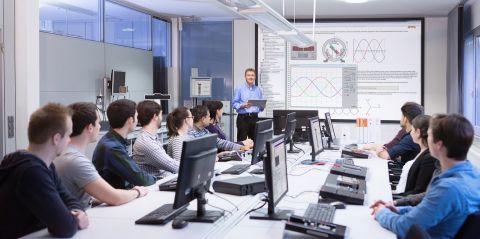 Distance-Learning mit UniTrain