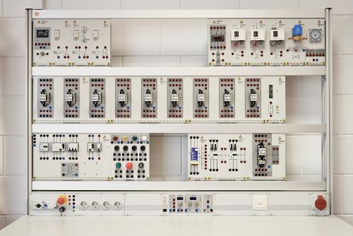 Projekt Steuerung Regelung – Elektrotechnik einfach erklärt