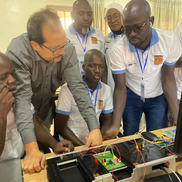 BESTE BERUFLICHE VORAUSSETZUNGEN FÜR DIE AUSZUBILDENEN IM SENEGAL